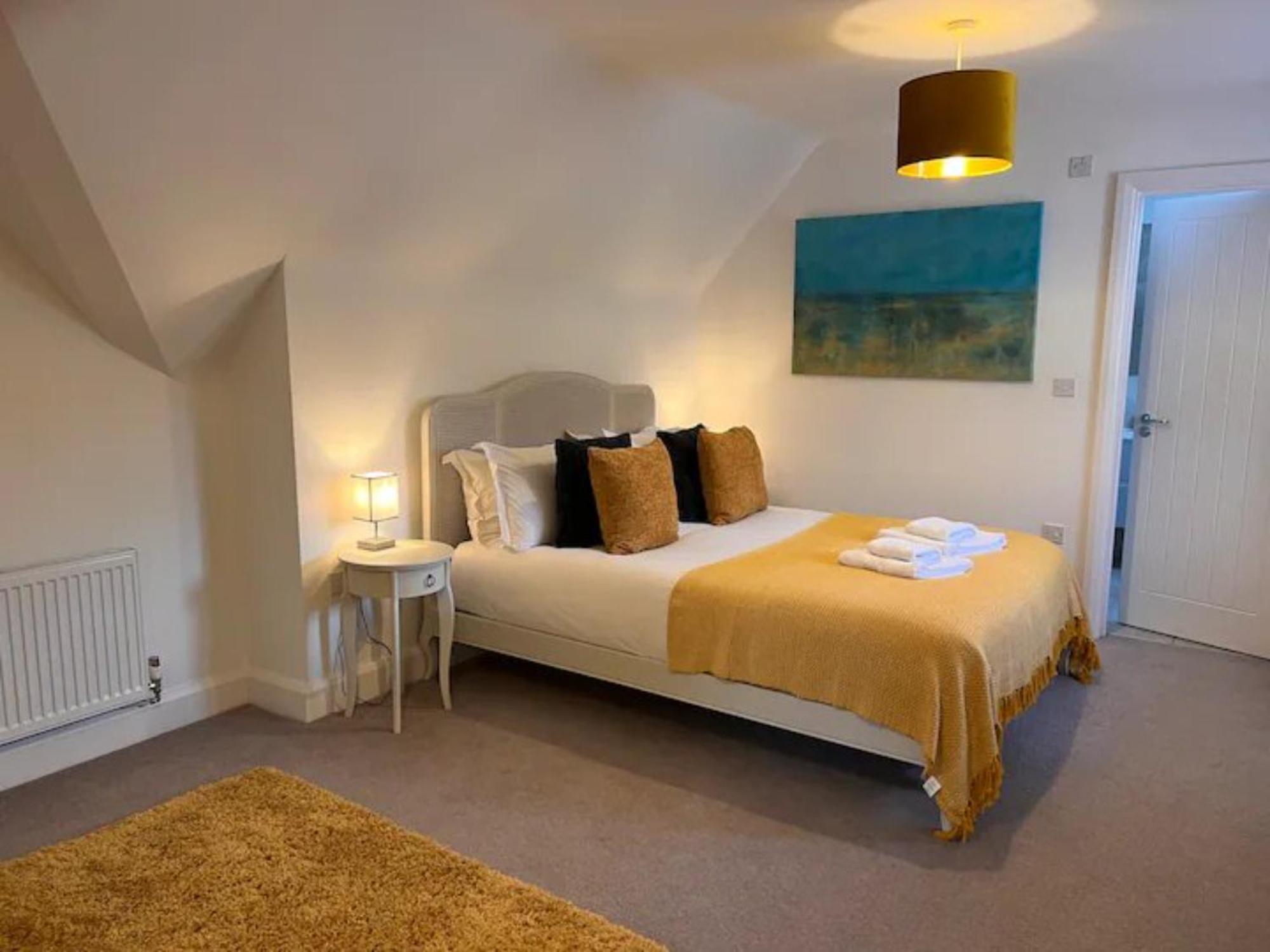 Pass The Keys Bright Spacious Chilterns Hideaway Holiday home *