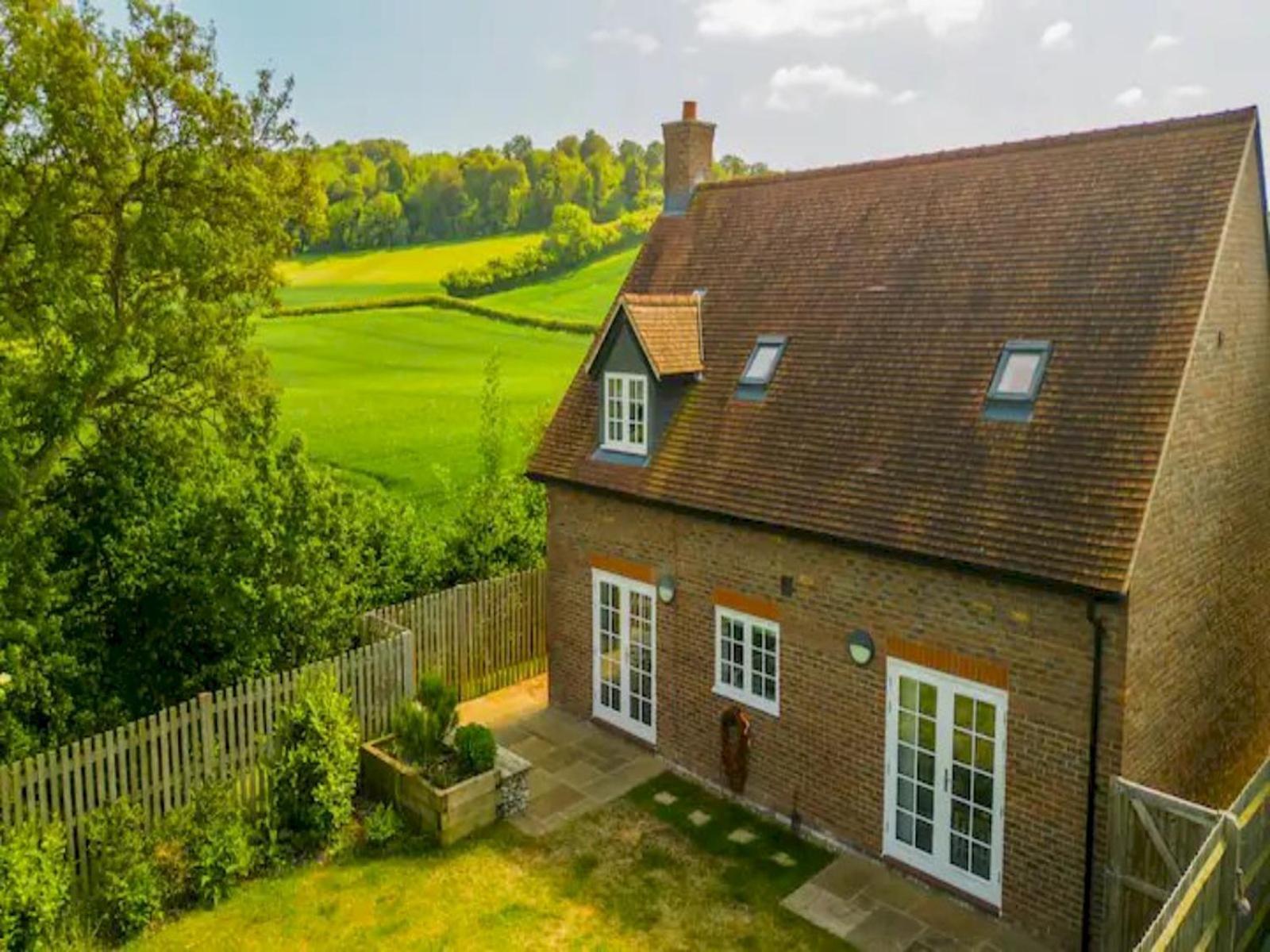 Pass The Keys Bright Spacious Chilterns Hideaway